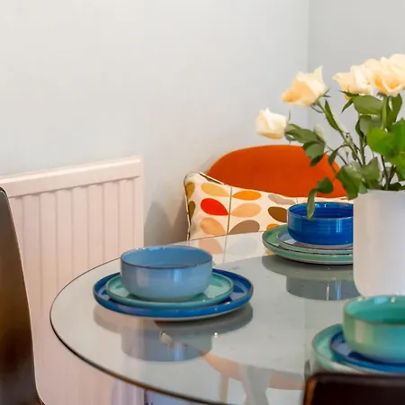 Tower Bridge 2 Bedrooms House Holiday home London
