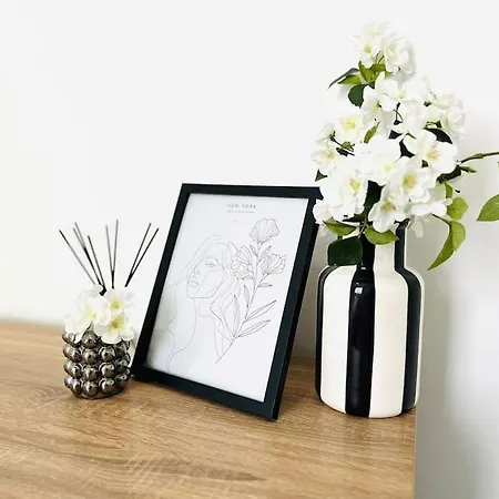 Newly Refurbished Flat In The Heart Of Apartamento *