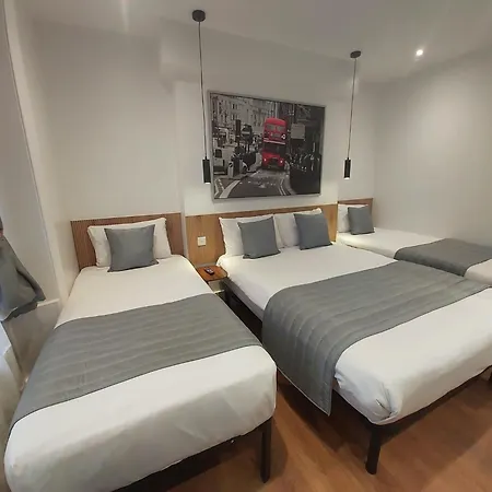 Hotel Falcon 3*