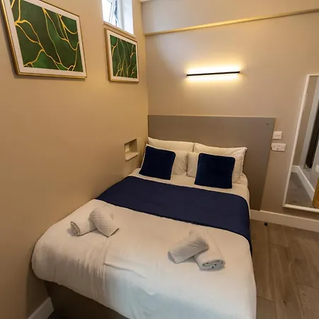 Hotel Paragraph Palmers Palmers Green