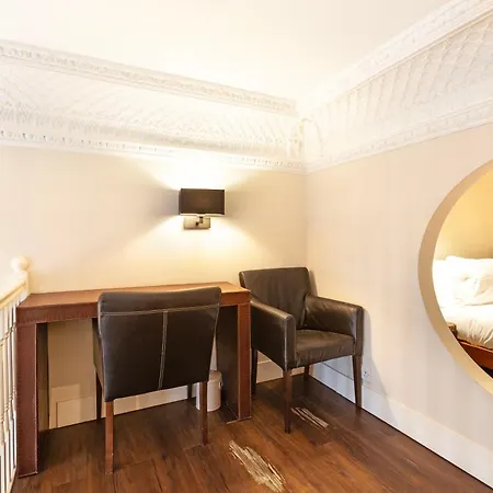 Luxury One Bedroom Mezzanine In Paddington