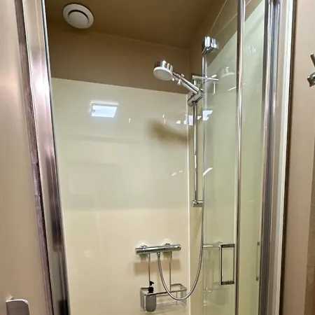 Hotel Komo Pods
