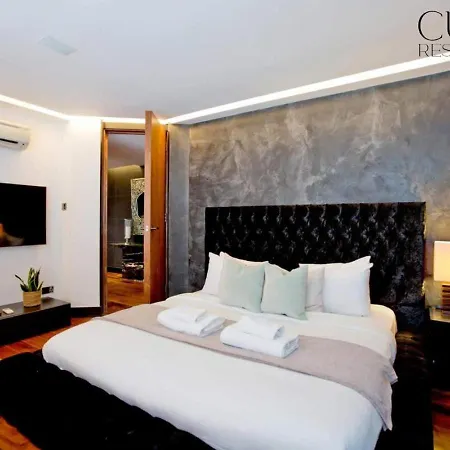 Luxury 2 Bed Knightsbridge Flat * London