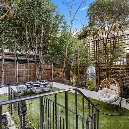 Apartment Elegant 3 Bedroom House With Garden And Rooftop London