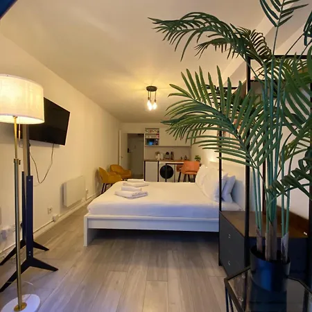 Serviced Apartment London