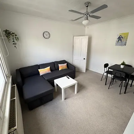 1 Bed In Shepherds Bush-westfield Apartment