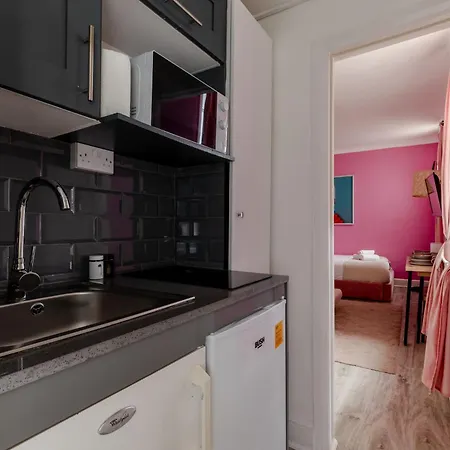 Devonshire Terrace Holiday home *