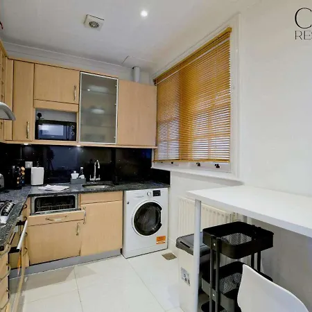 Charming Mews House In The Heart Of South Kensington Apartment London