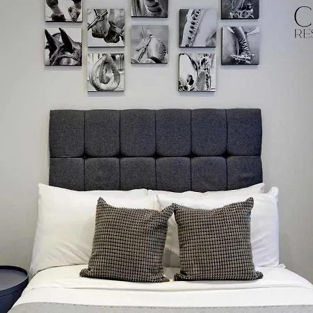 Charming Mews House In The Heart Of South Kensington Apartment *