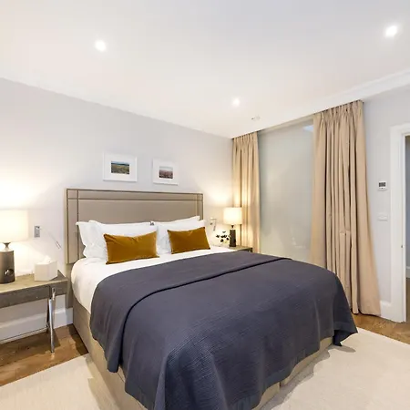 Aparthotel Buckingham & Lloyds Knightsbridge 5*