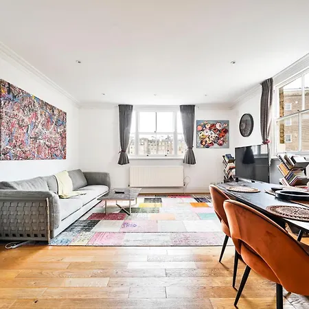 Beautifully Furnished Flat Near Hyde Park