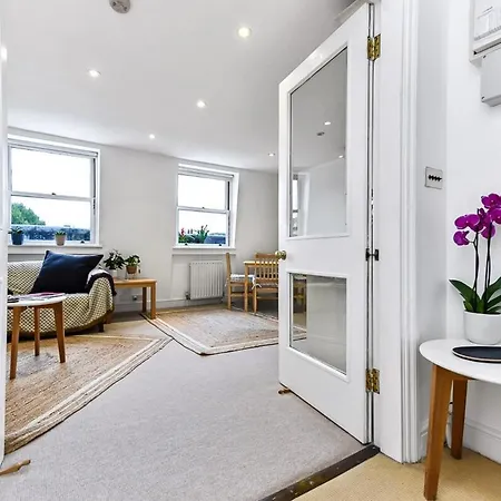Kensington Prestige Apartamento