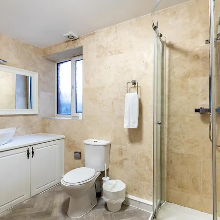 Gatwick Hotel London