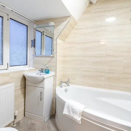 Hotel Gatwick London