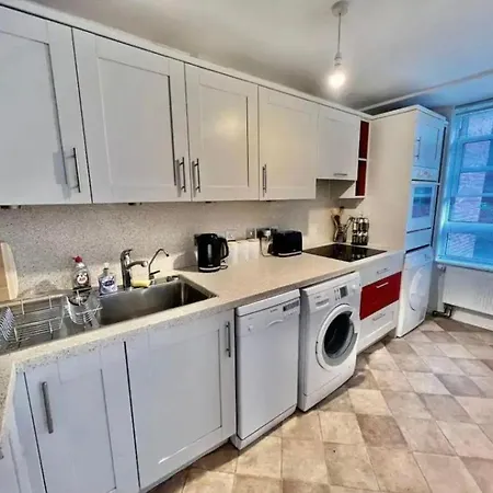 Bright And Quiet 1-bed In Notting Hill Apartment London