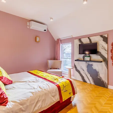 Rosemay Near London Heathrow Airport Hotel 4*