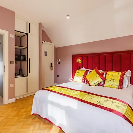 Rosemay Near London Heathrow Airport Hotel 4*