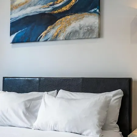 Apartment West Sleeps 5 - Zone 2 London