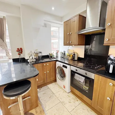 Cosy 1 Bed Flat Near Paddington And Hyde Park *