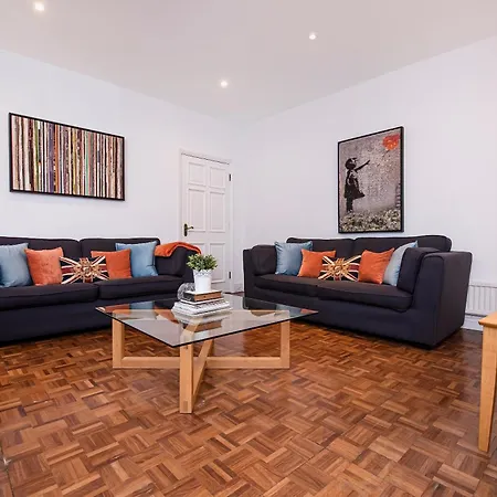 Notting Hill Large 3 Bed *
