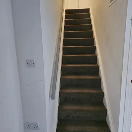 Apartment Sw20 Serviced *
