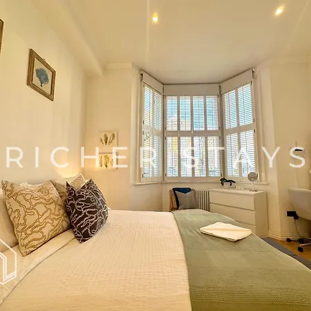 Luxury 2-bedroom Apt, Corporates And Families * London
