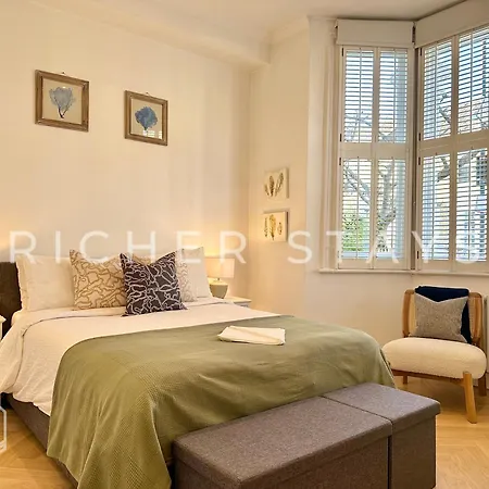 Luxury 2-bedroom Apt, Corporates And Families Apartment *