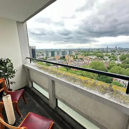 Comfortable Family Near Apartment *