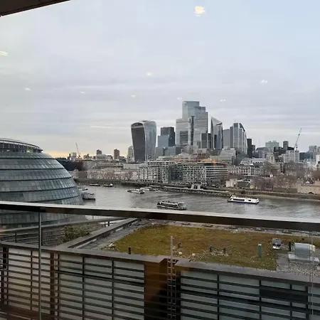 4m Pounds Luxury Tower Bridge Direct Views Sleeps 7 لندن