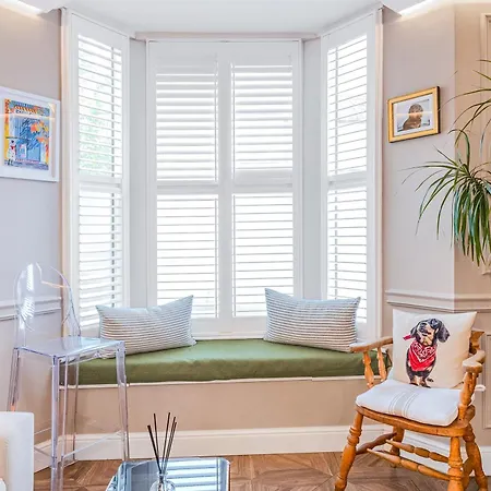 公寓 Stylish 2br Flat W Gardn In Wood Green, 2 Min Tube 伦敦