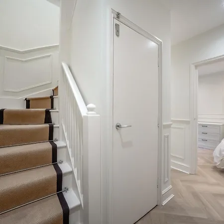 Pimlico Brand New Luxury *