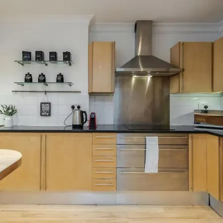 2br, Garden, Nespresso Machine, Direct Access