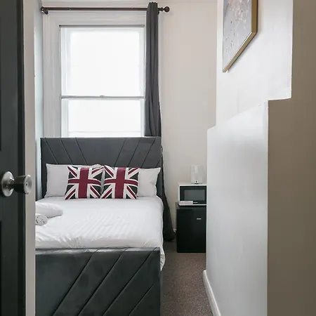 King Cross Collective - By Aura Hostel