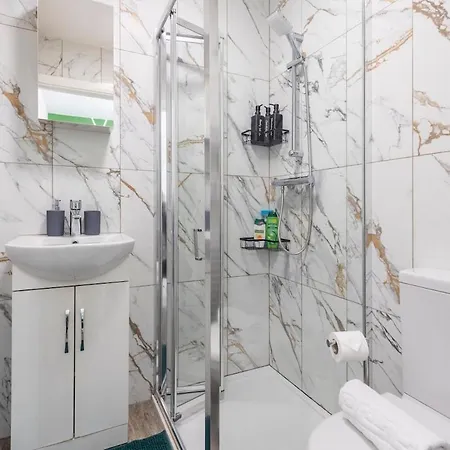 1 Bed Next Transports & Easy Access To Ctr *