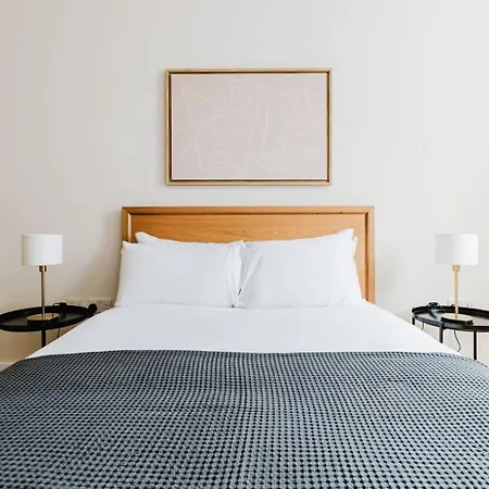 Apartment Blueground Nine Elms Doorman Furnished Lon-580 *