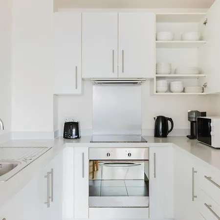 Apartment Blueground Nine Elms Doorman Furnished Lon-580 *