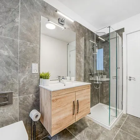 Stylish & Spacious Modern Near Dalston Kingsland Station * Londres