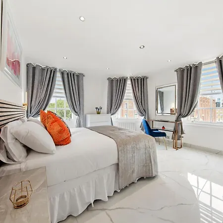 Bryanston Appartement *