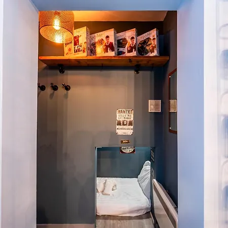 Apartment Harry Potter Cupboard London