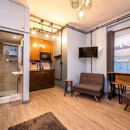 Apartment Harry Potter Cupboard London