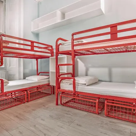 Hostel Astor Victoria London