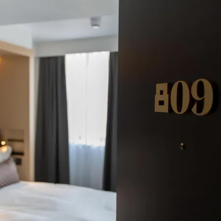 Hotel Assembly Leicester Square 3*