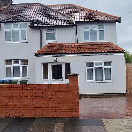 Apartment 1 Bedroom Eltham