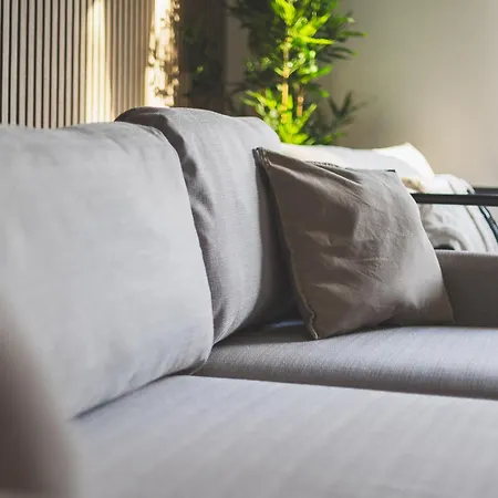 Arte Serviced Stratford - 3 Bedrooms 2 Bathrooms London, Stratford, Maryland, Free Parking, Garden, Weekly Or Monthly - Up To 8 Guests * Londen