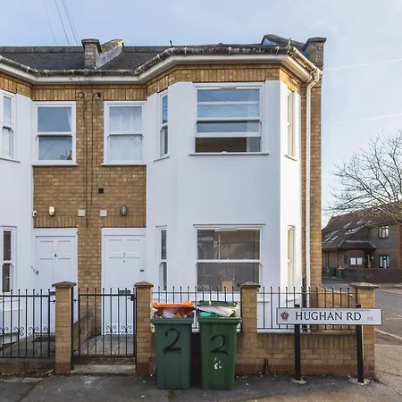 Holiday home Arte Stays: Spacious Garden House In Stratford With Free Parking *