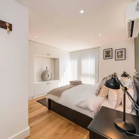 Apartment The Borough Collection Near Bridge And Borough Market *