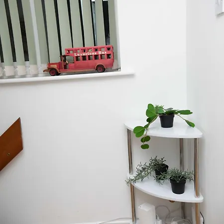 Emerald A Star Proximity Apartment *