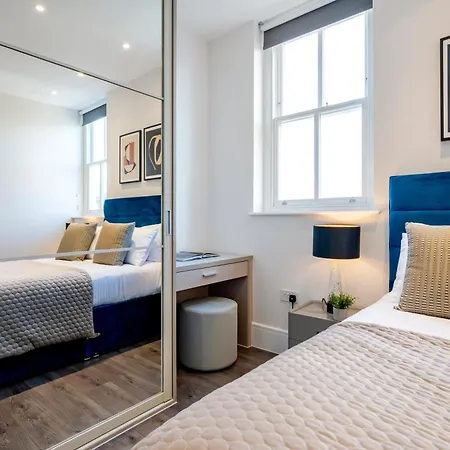 Apartment Premium Hungerford Road London