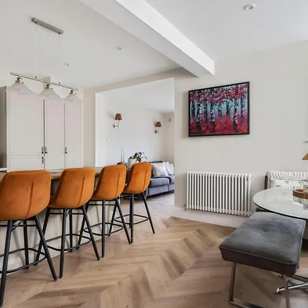 Holiday home Open & Social From Bromley