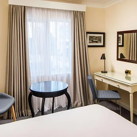 Otel Mercure London Staines-Upon-Thames *